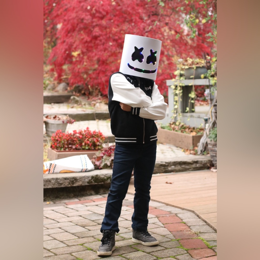 🎧Spirit Halloween DJ Marshmellow Varsity Jacket Youth M